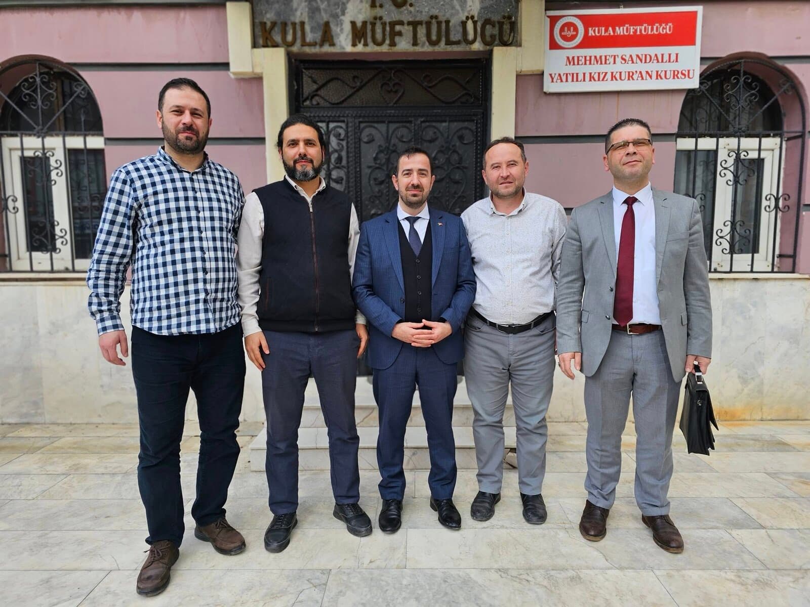 Kula Bağımsız Sendikacılığa Hazır 1