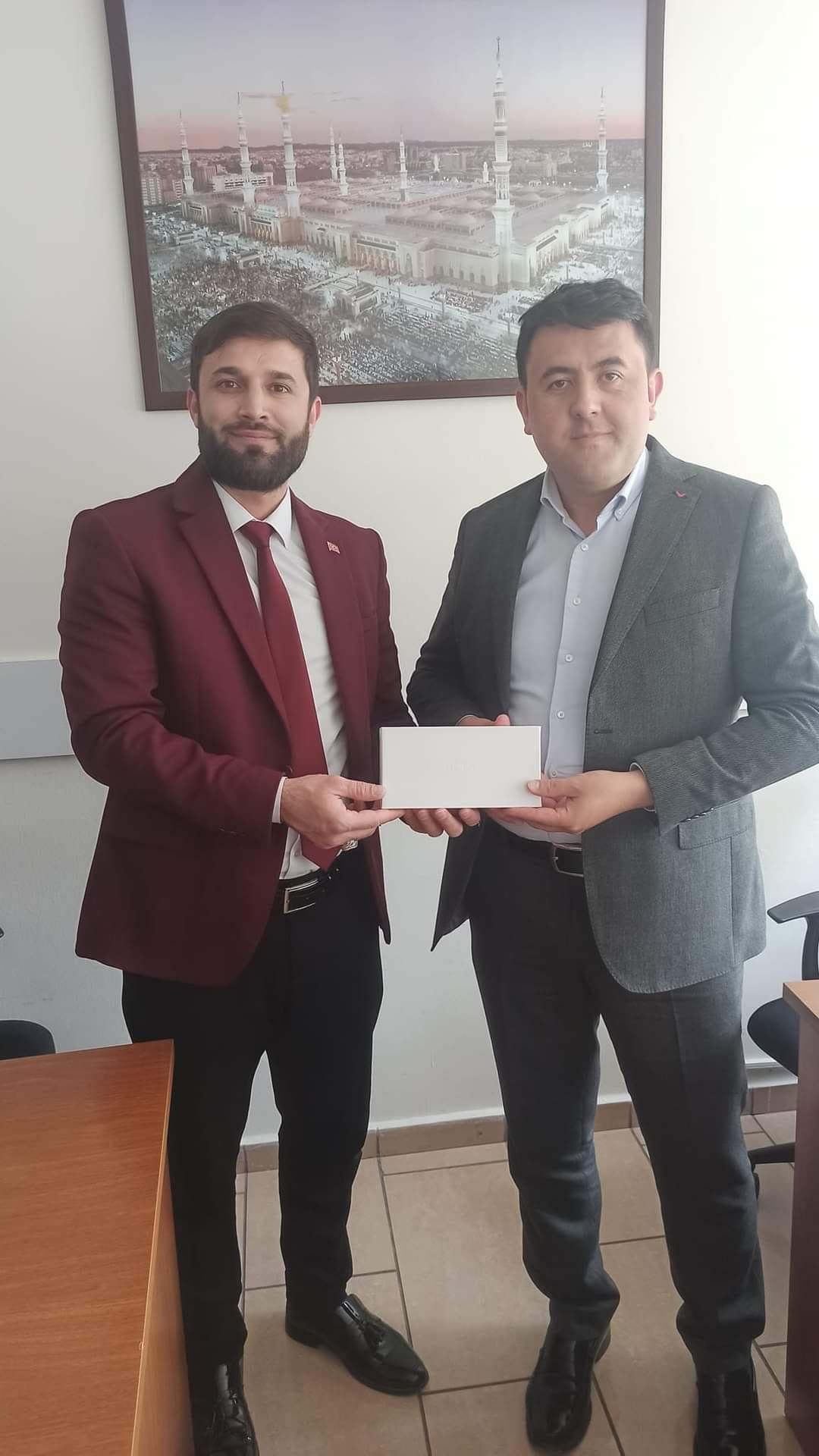 AKILLI SAAT HEDİYELERİMİZ ÜYELERİMİZE ULAŞTIRIYORUZ.